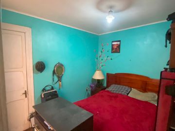 ¡Imperdible Venta! Casa de 4 Dormitorios en Santiago.