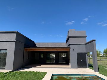 Oportunidad! Casa en venta en El Naudir- Escobar