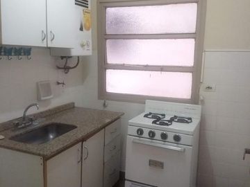 2 Ambientes. PB Frente. C/Patio. Apto. Gallo al 1500  - Palermo