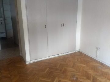 2 Ambientes. PB Frente. C/Patio. Apto. Gallo al 1500  - Palermo