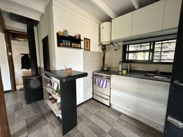 Cabaña en venta con bajada al rio