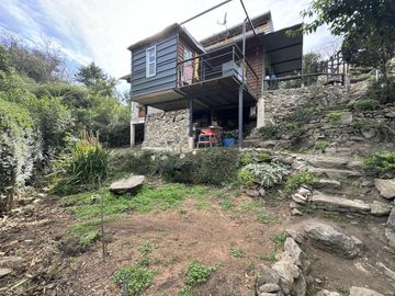 Cabaña en venta con bajada al rio