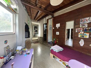 Cabaña en venta con bajada al rio