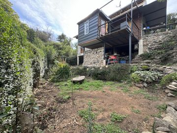 Cabaña en venta con bajada al rio