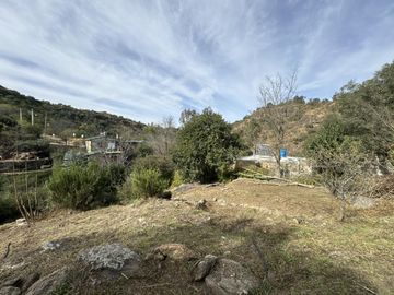 Cabaña en venta con bajada al rio