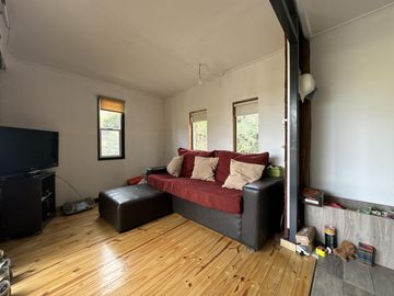 Cabaña en venta con bajada al rio