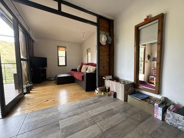 Cabaña en venta con bajada al rio