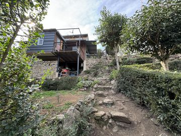 Cabaña en venta con bajada al rio