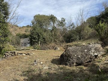 Cabaña en venta con bajada al rio