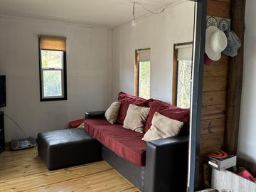 Cabaña en venta con bajada al rio