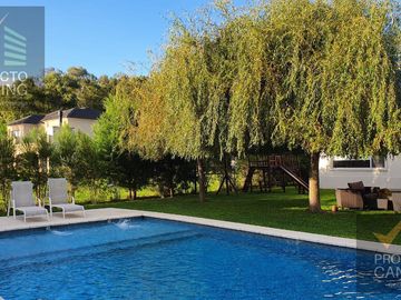 Casa en  Venta en Canning Barrio Don Joaquín
