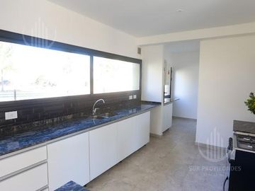 Casa en  Principado - Canning