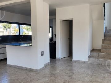 Casa en  Principado - Canning