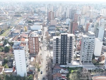 Semipiso de 5 ambientes en venta de gran calidad - Quilmes centro