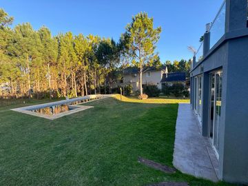 Casa en Barrio Cerrado La Herradura Pinamar