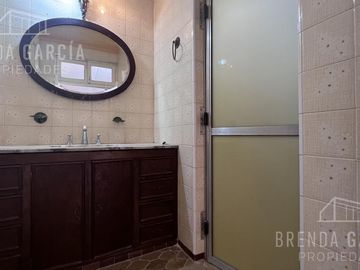 Casa Antigua Con Local En Venta  - San José Entre Ríos.