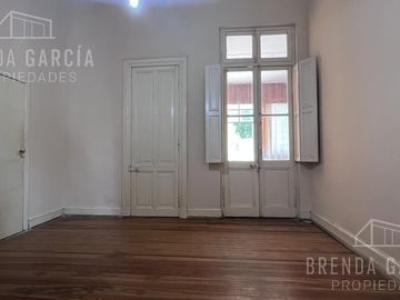 Casa Antigua Con Local En Venta  - San José Entre Ríos.