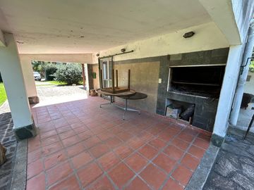 Venta - Casa - Barrio Parque Exaltación - Exaltación de la Cruz
