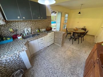 Venta - Casa - Barrio Parque Exaltación - Exaltación de la Cruz