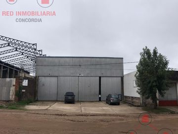 Galpón en  Alquiler