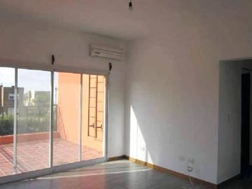 Casa en venta en barrio San Isidro Labrador, Villanueva, Tigre.