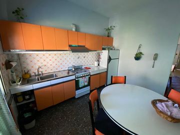 Casa en venta San Andrés 4 ambientes multifamiliar