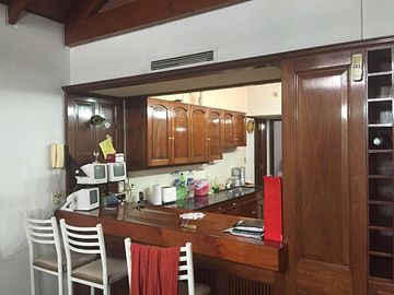 Venta de Chalet 4 Amb. en 2 Plantas S/Lote 500Mts.   Villa Lugano - Excelente Estado
