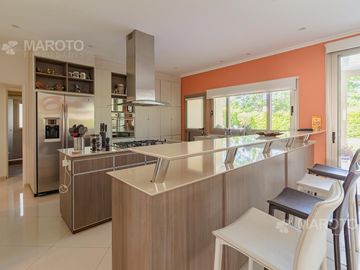 CASA EN VENTA EN BARRIO SEPTIEMBRE - MAROTO PROPIEDADES