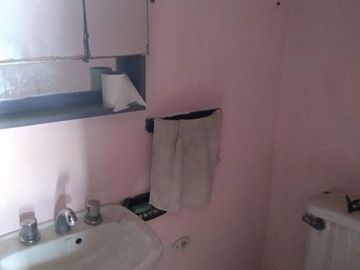 Casa en venta - 3 dormitorios 2 baños 2 locales - Cochera - 300mts2 - San Carlos, La Plata