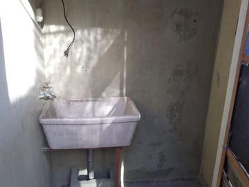 Casa en venta - 3 dormitorios 2 baños 2 locales - Cochera - 300mts2 - San Carlos, La Plata