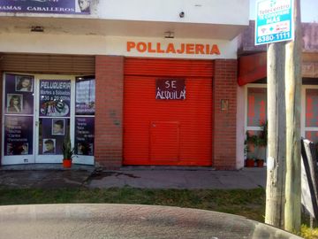 Casa en venta - 3 dormitorios 2 baños 2 locales - Cochera - 300mts2 - San Carlos, La Plata