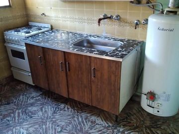 Casa en venta - 3 dormitorios 2 baños 2 locales - Cochera - 300mts2 - San Carlos, La Plata