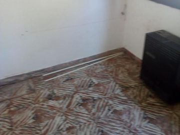 Casa en venta - 3 dormitorios 2 baños 2 locales - Cochera - 300mts2 - San Carlos, La Plata