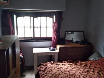 Casa en venta - 3 dormitorios 2 baños 2 locales - Cochera - 300mts2 - San Carlos, La Plata