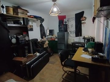 Casa en venta - 3 dormitorios 2 baños 2 locales - Cochera - 300mts2 - San Carlos, La Plata