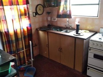 Casa en venta - 3 dormitorios 2 baños 2 locales - Cochera - 300mts2 - San Carlos, La Plata