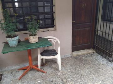 Casa en venta - 3 dormitorios 2 baños 2 locales - Cochera - 300mts2 - San Carlos, La Plata