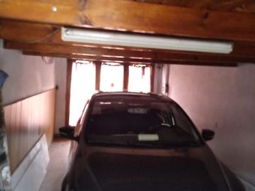 Casa en venta - 3 dormitorios 2 baños 2 locales - Cochera - 300mts2 - San Carlos, La Plata