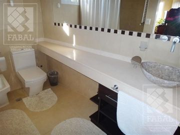 casa venta Comahue Golf Club Barrio Privado