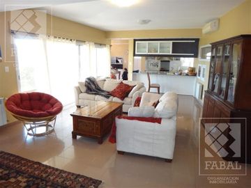 casa venta Comahue Golf Club Barrio Privado