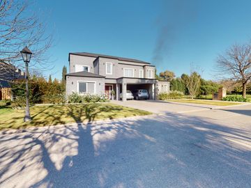 Casa en  venta en Pilar Golf | VCO Propiedades