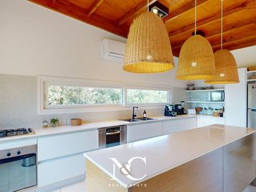 Casa en venta en Costa Esmeralda, barrio residencial
