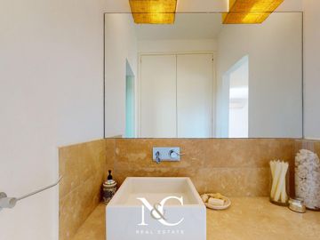 Casa en venta en Costa Esmeralda, barrio residencial