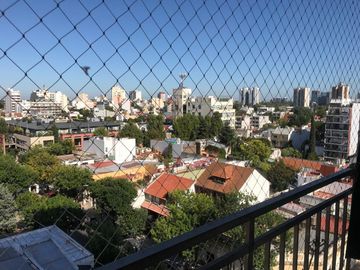 2 ambientes con balcon! Superi al 3500