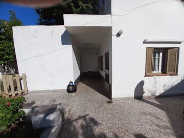 Casa en venta - 3 Dormitorios 2 Baños - Cochera - 289Mts2 - Florencio Varela