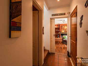 Casa en venta - 3 Dormitorios 4 Baños - 180Mts2 - El Quilmar, City Bell, La Plata