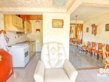 Lindo dúplex 4 ambientes con jardín y cochera - Martínez
