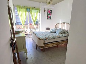 Exc. y Moderno Depto. 2 Amb. con Balcon y cochera