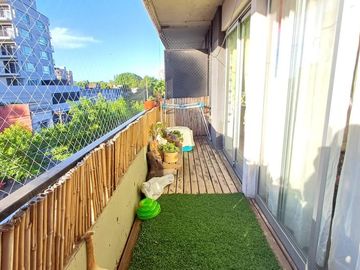 Exc. y Moderno Depto. 2 Amb. con Balcon y cochera