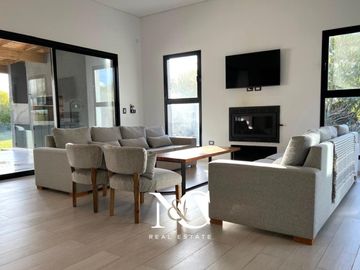 Casa en venta en Costa Esmeralda Golf